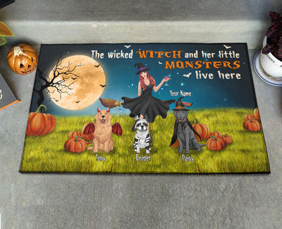 89Customized A Wicked Witch And Her Little Monsters Dogs Live Here Personalized Doormat