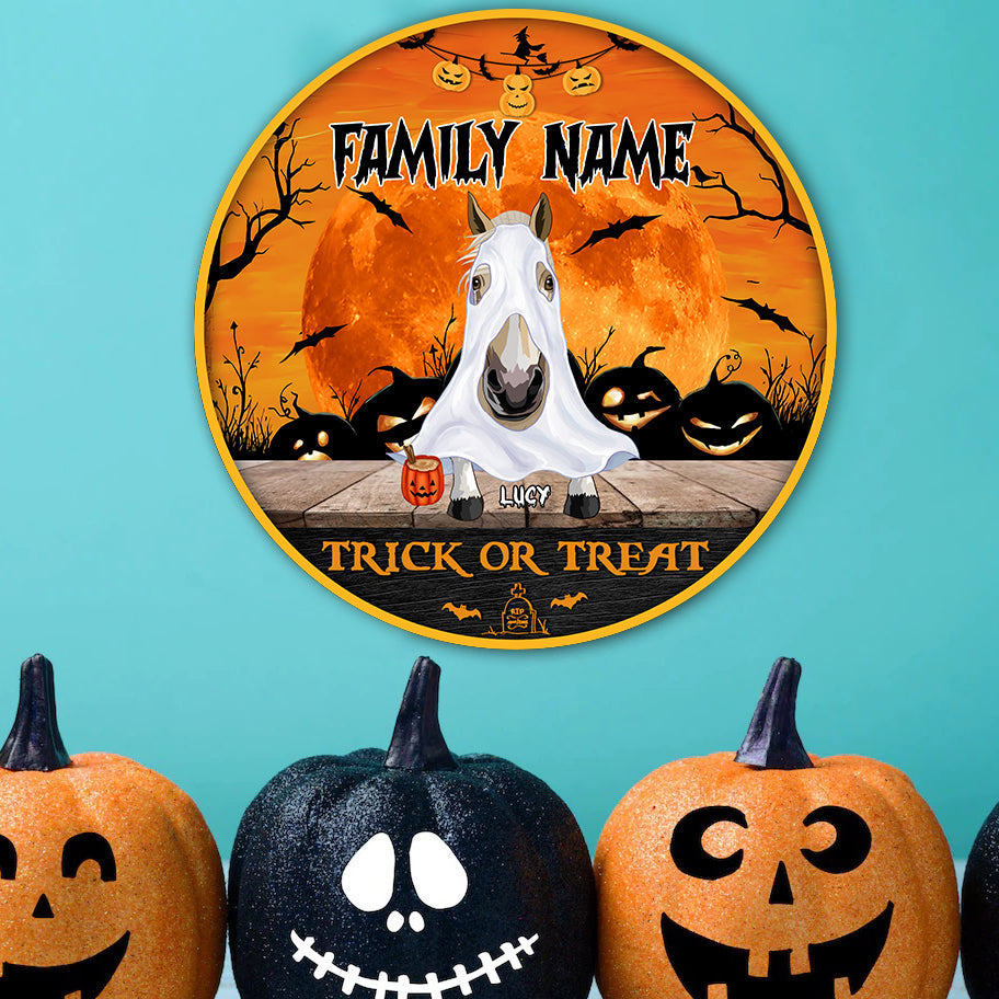 89Customized Trick Or Treat Horses Welcome Halloween Personalized Wood Sign