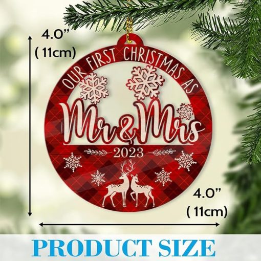 Fastpeace Our First Christmas as Mr and Mrs Ornament 2023, 1st Christmas Married Ornaments, Wedding Gifts for Couple Bride and Groom, Newlywed Gift, Our First Christmas Married Ornament 2023